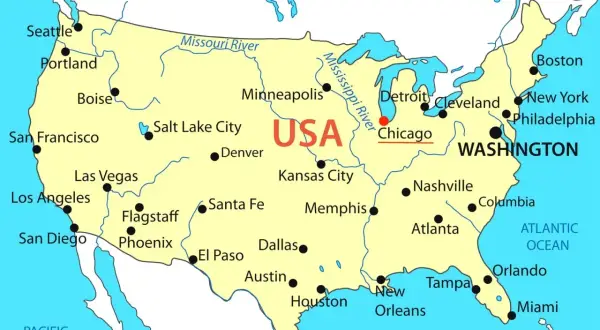 Mapa USA z zaznaczonym Chicago. Miasto leży nad jeziorem Michigan, w jakim stanie jest Chicago, można ocenić po jego położeniu.