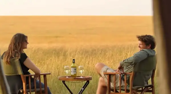 Para relaksu na safari. Sprawdź, jaka wycieczka na safari cena jest dla Ciebie najlepsza.